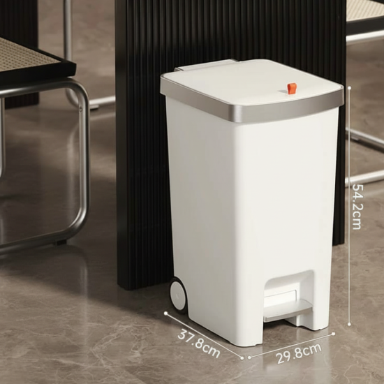 Plastic Trash Can 35 Liter